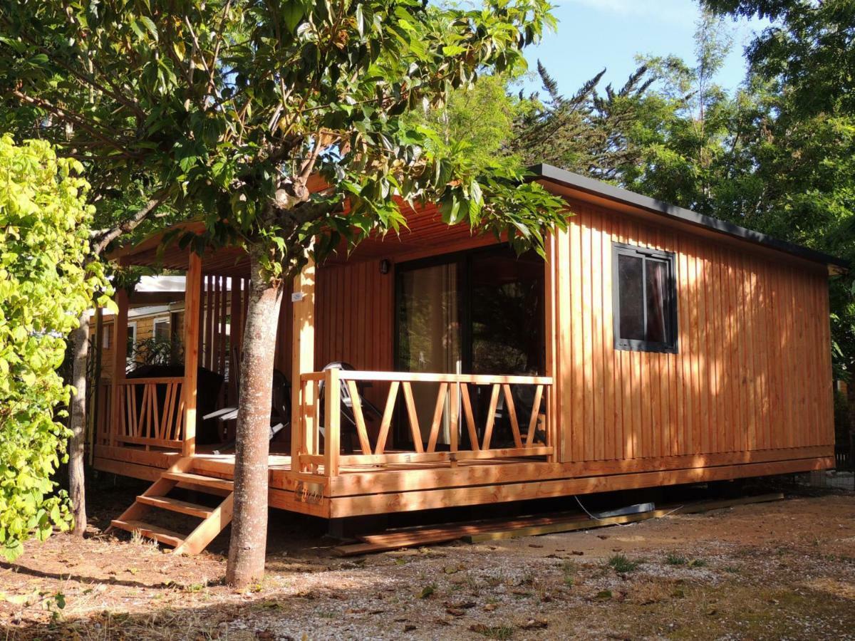 Camping Les Fougères Rivedoux-Plage